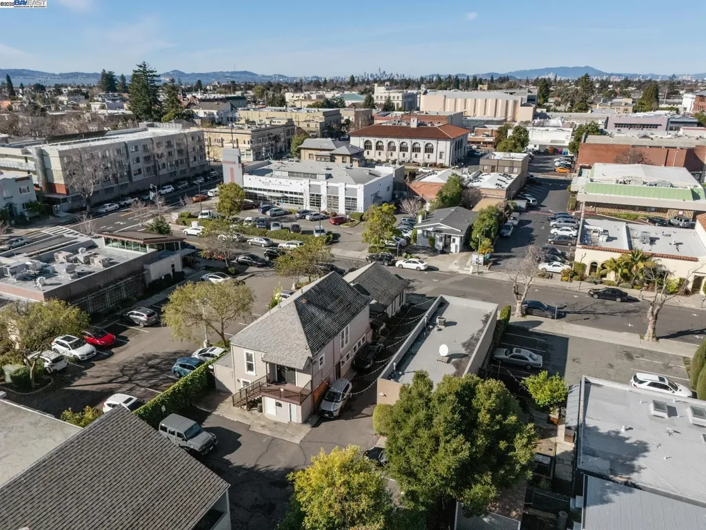 1422 Everett Street Alameda CA 94501