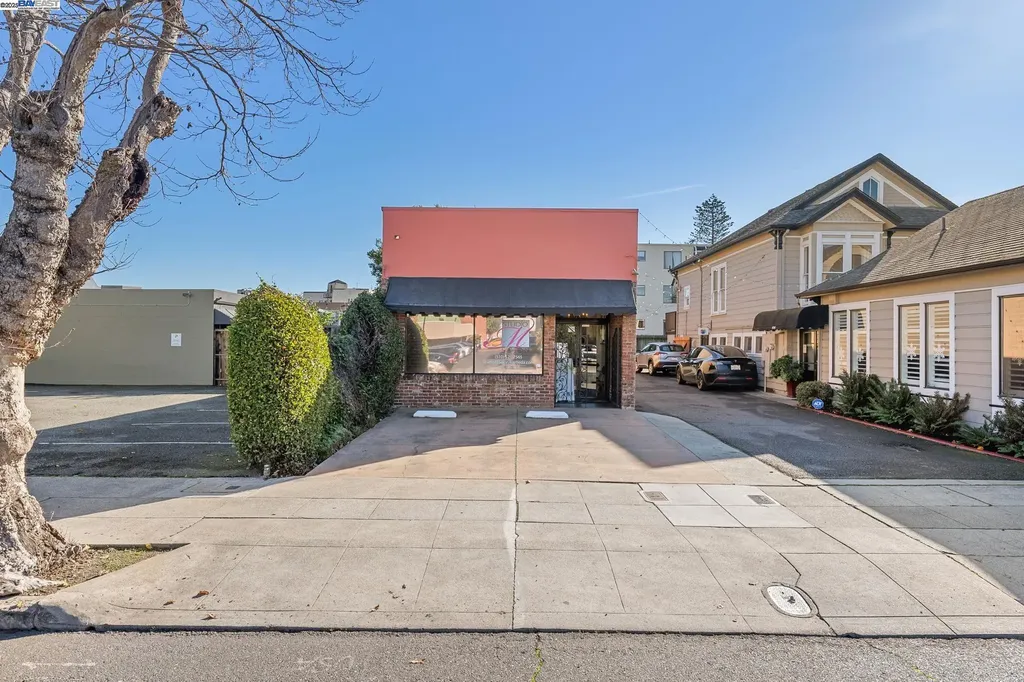 1422 Everett Street Alameda CA 94501