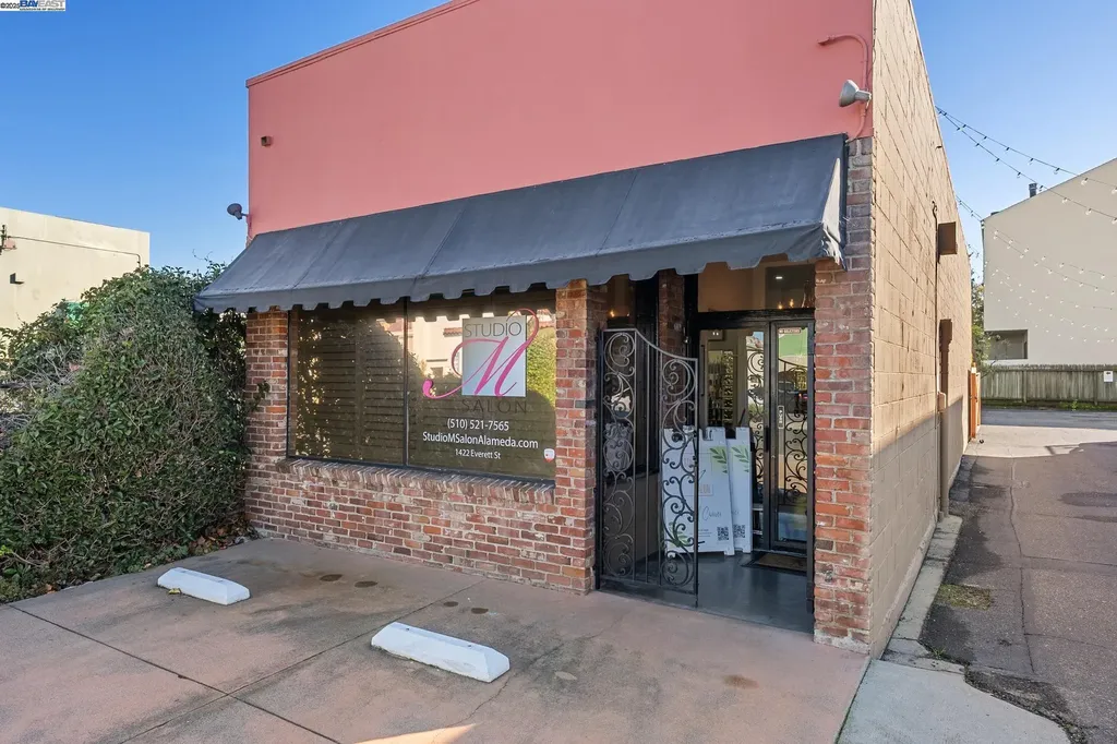 1422 Everett Street Alameda CA 94501