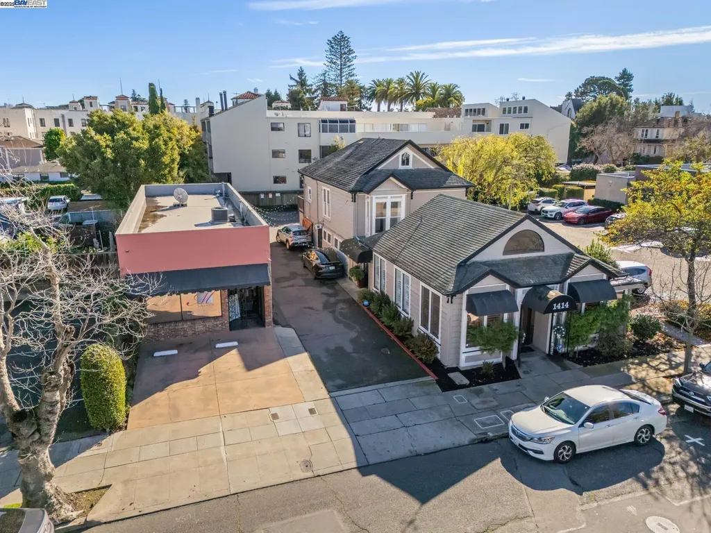 1414 Everett Street Alameda CA 94501