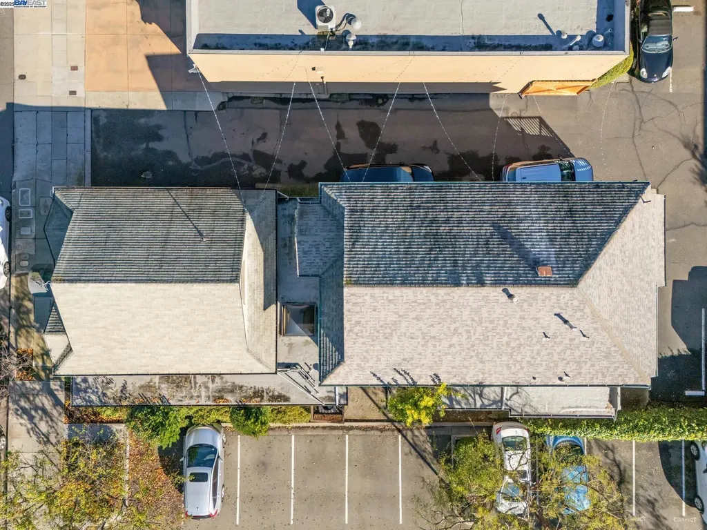 1414 Everett Street Alameda CA 94501