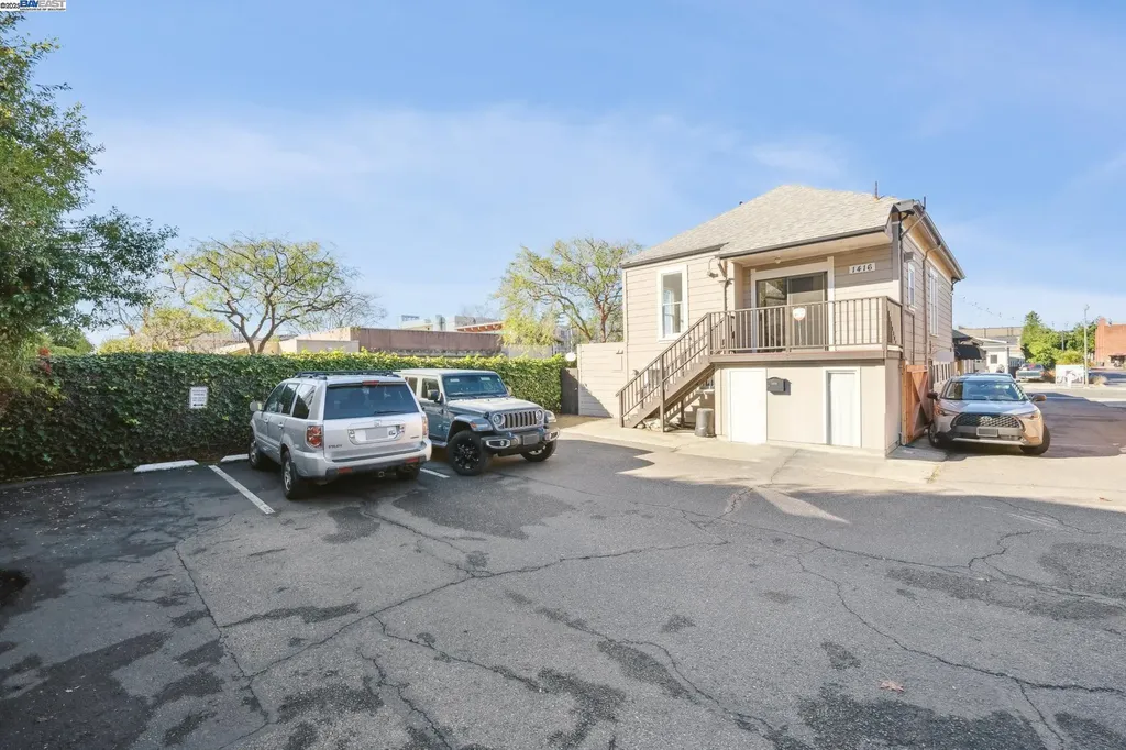 1414 Everett Street Alameda CA 94501