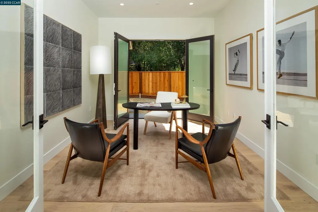 1015 Borrette Court Napa CA 94558