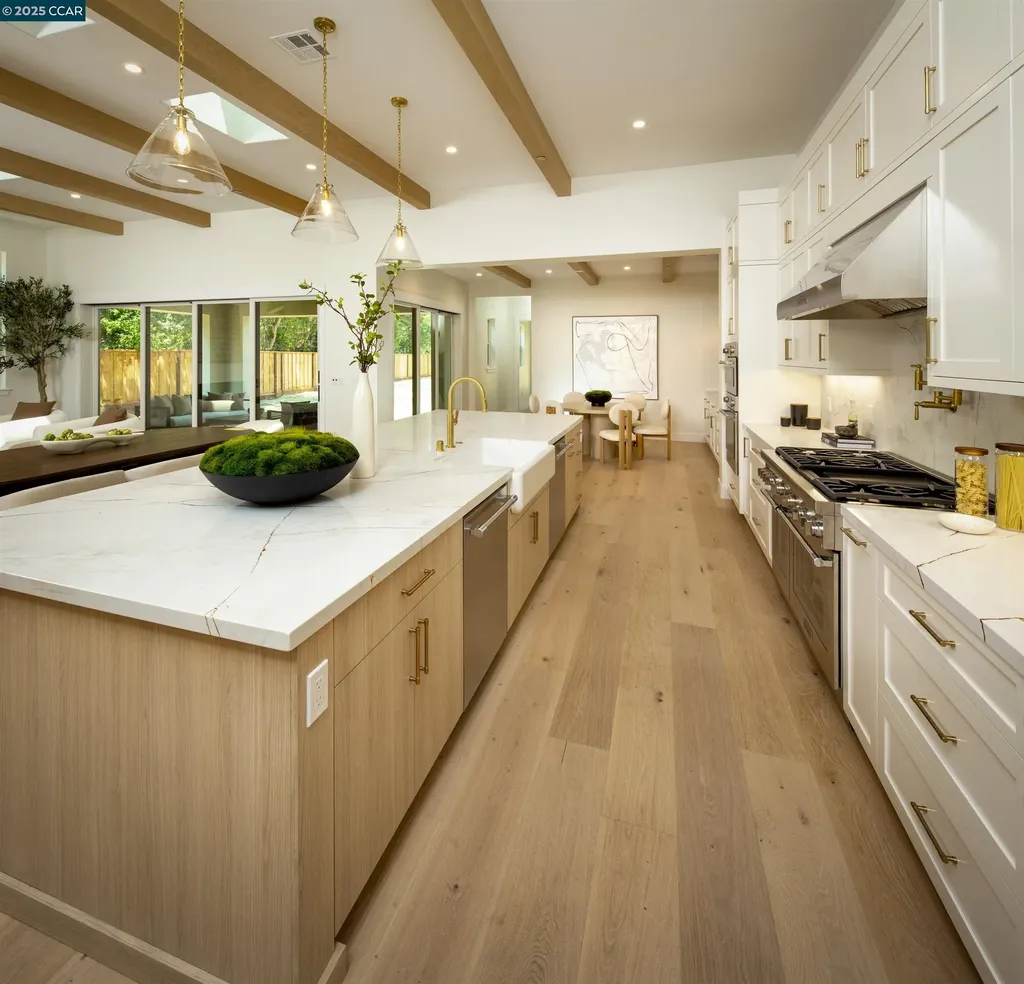 1015 Borrette Court Napa CA 94558