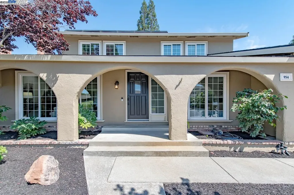 954 Crellin Road Pleasanton CA 94566