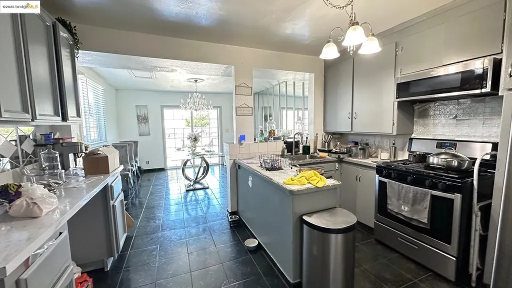 1929 Lincoln Avenue Richmond CA 94801