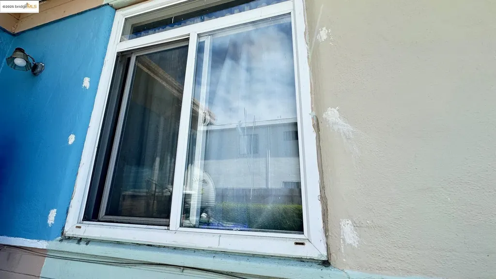 2031-2033 Chanslor Avenue Richmond CA 94801