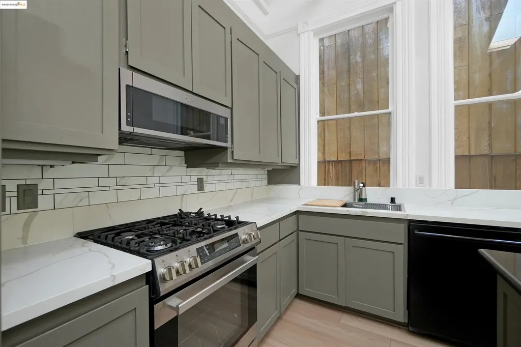 2654-2656 Bush Street San Francisco CA 94115