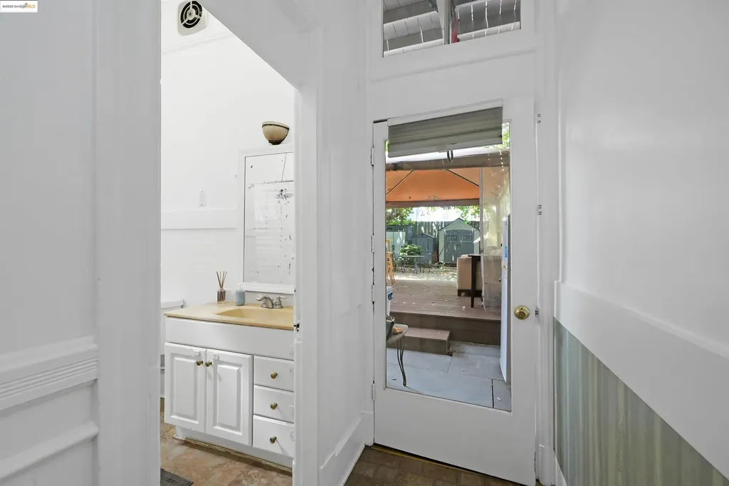 2654-2656 Bush Street San Francisco CA 94115