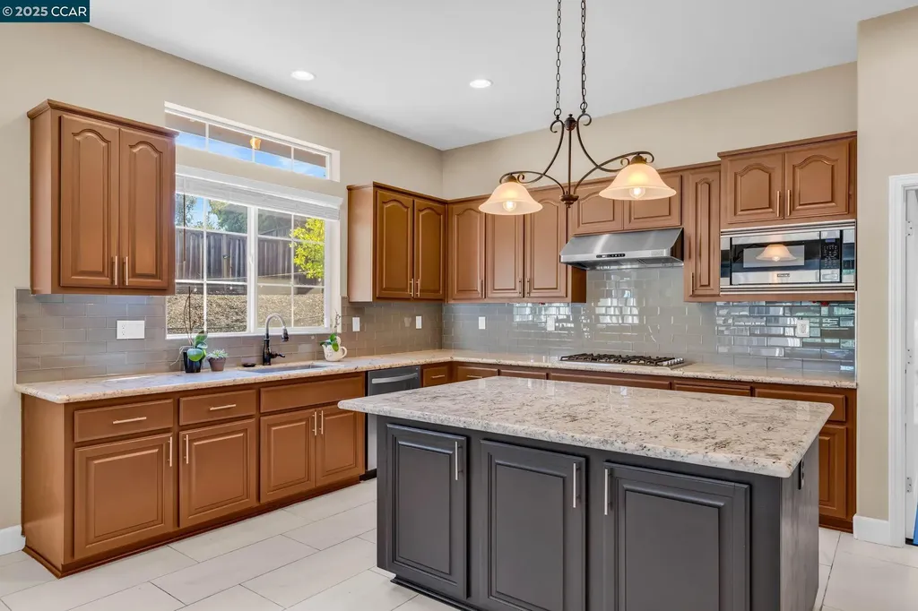 4362 Lynn Drive Concord CA 94518