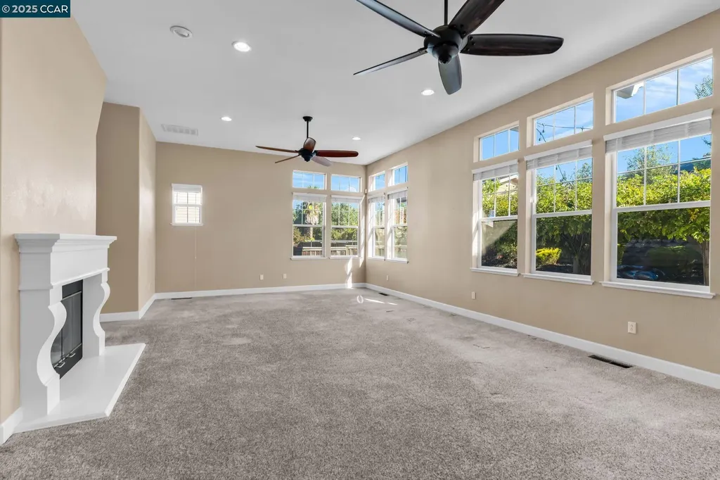 4362 Lynn Drive Concord CA 94518