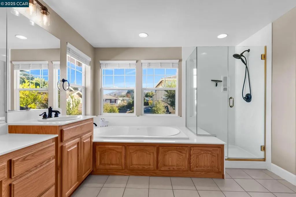 4362 Lynn Drive Concord CA 94518