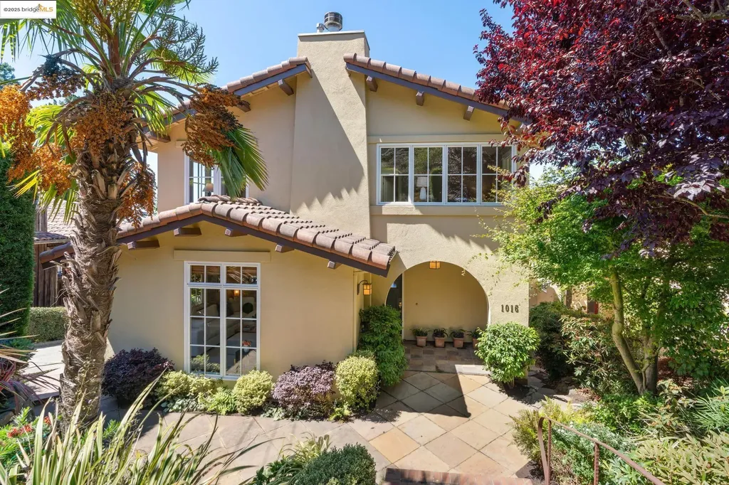 1016 Grizzly Peak Boulevard Berkeley CA 94708