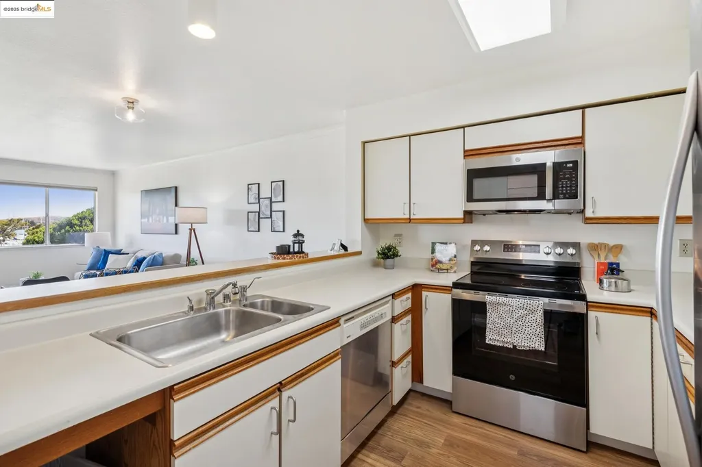 1205 Melville Square Richmond CA 94804