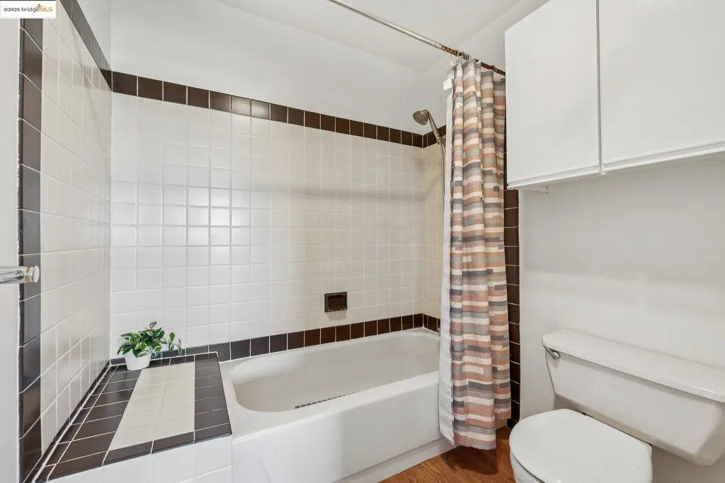 1205 Melville Square Richmond CA 94804