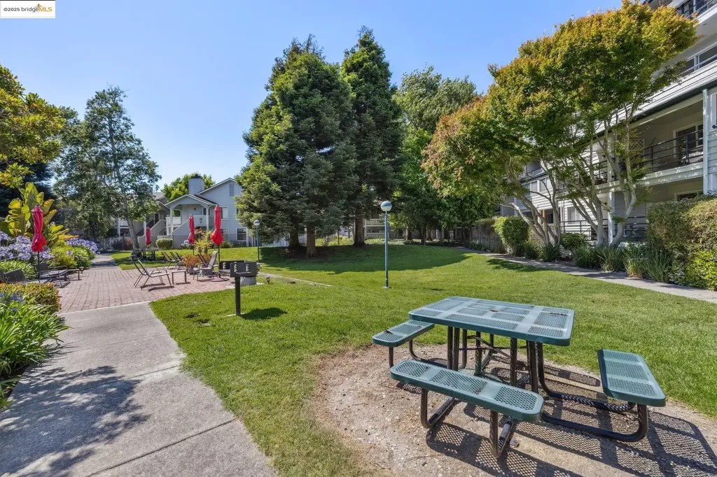 1205 Melville Square Richmond CA 94804