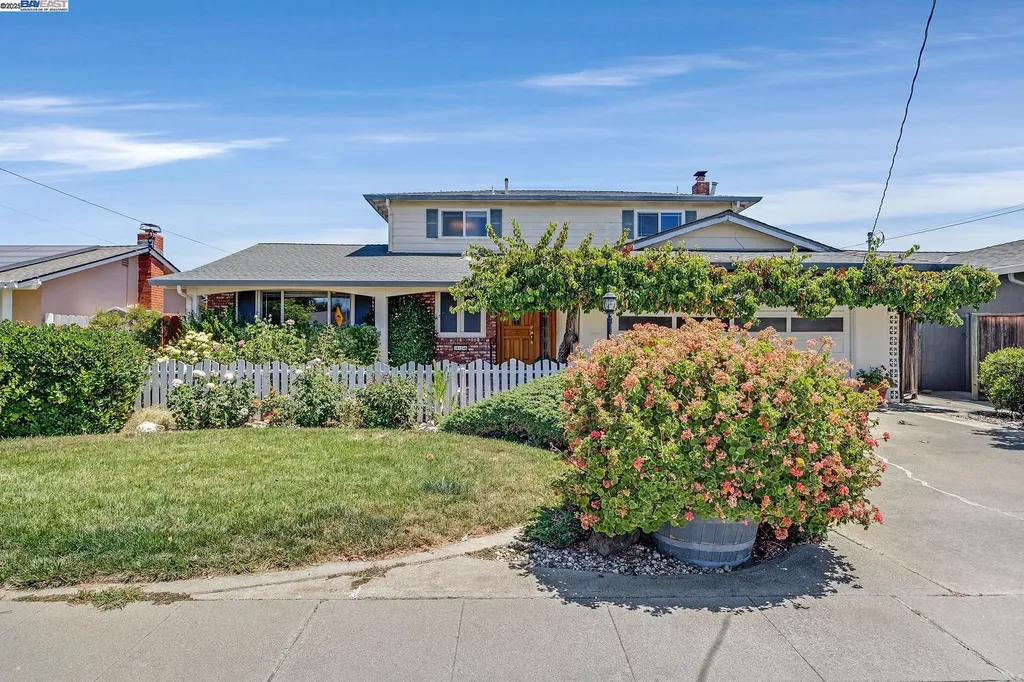 426 El Caminito Livermore CA 94550