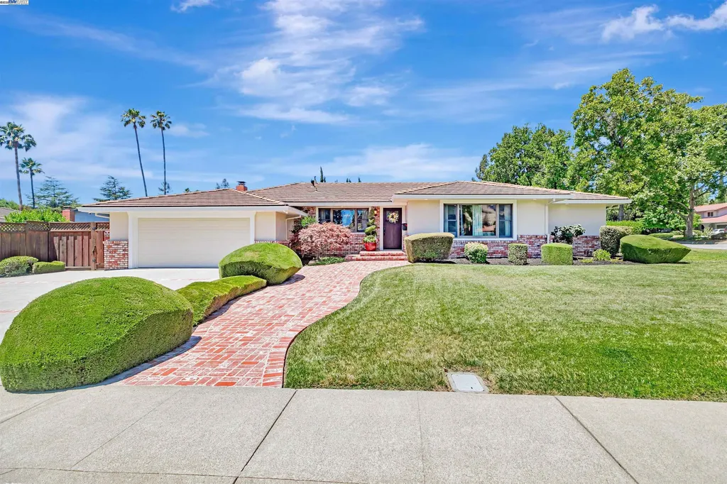 46101 Klamath Street Fremont CA 94539