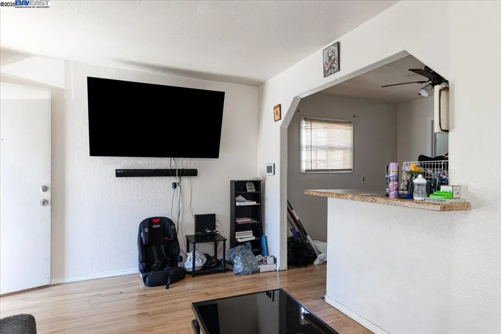 1058 71st Avenue Oakland CA 94621