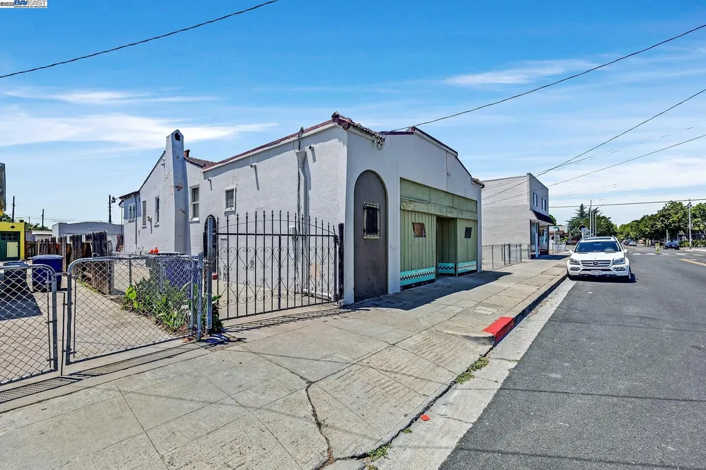 1755 Washington Avenue San Leandro CA 94577