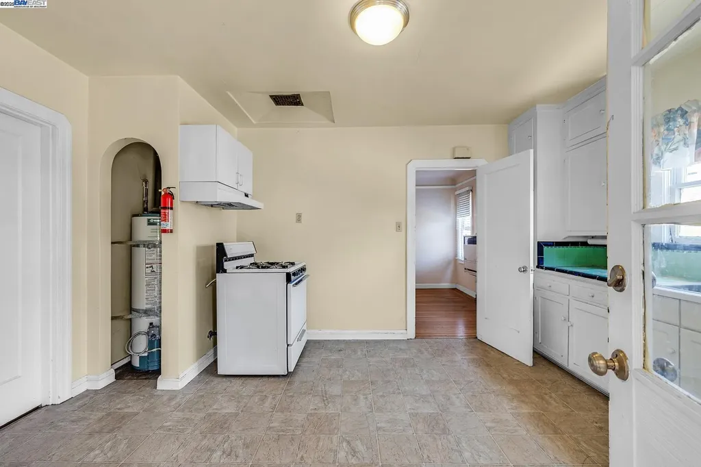 1755 Washington Avenue San Leandro CA 94577