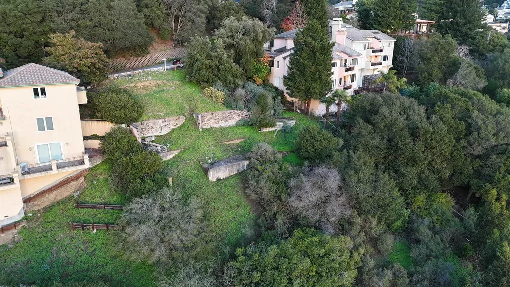 142 Gravatt Drive Berkeley CA 94705