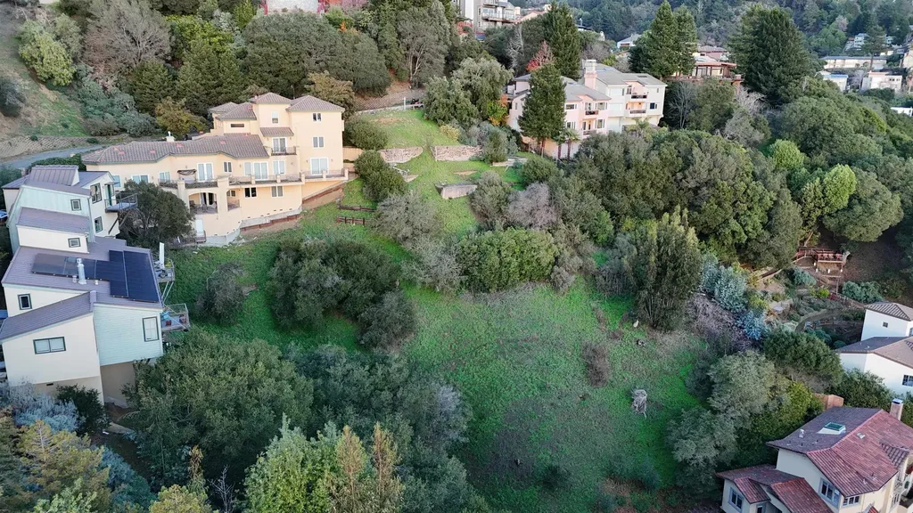 142 Gravatt Drive Berkeley CA 94705