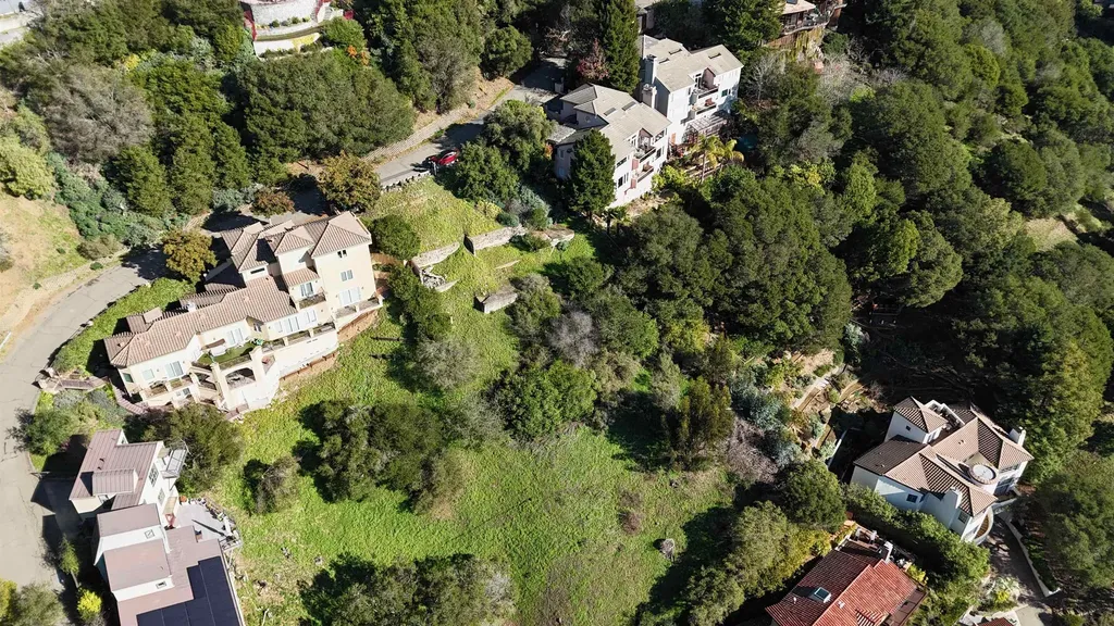 142 Gravatt Drive Berkeley CA 94705
