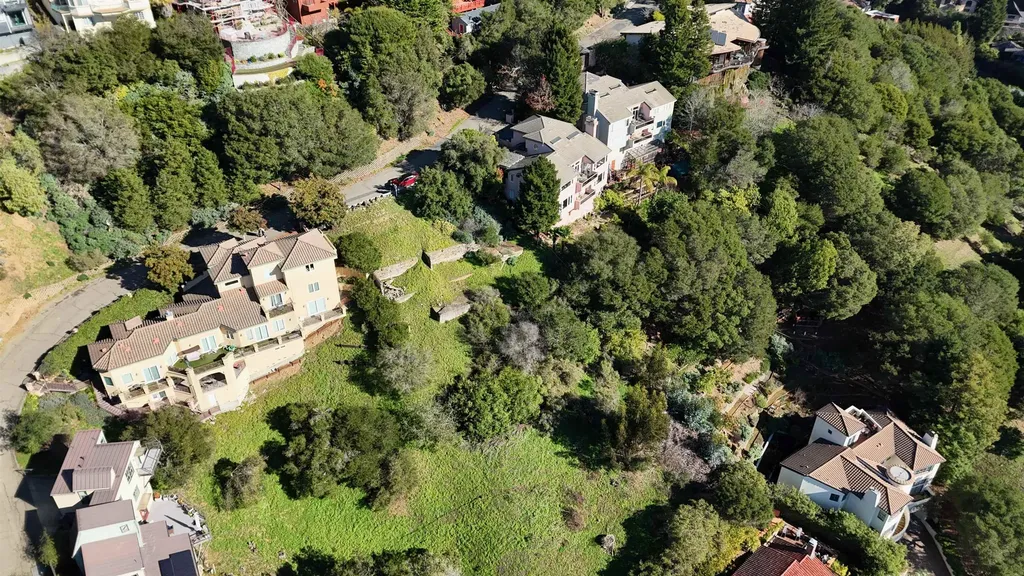 142 Gravatt Drive Berkeley CA 94705