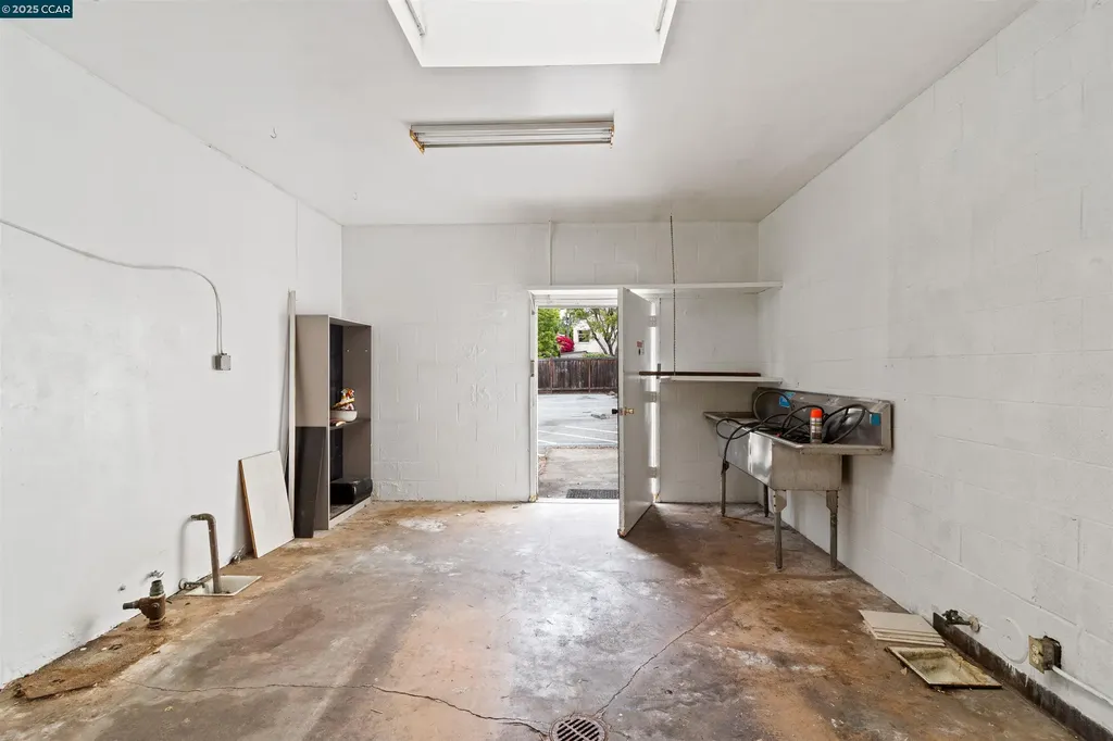 545 San Pablo Avenue Albany CA 94706