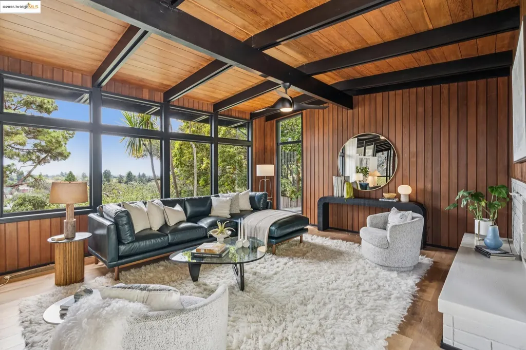 1910 Yosemite Road Berkeley CA 94707