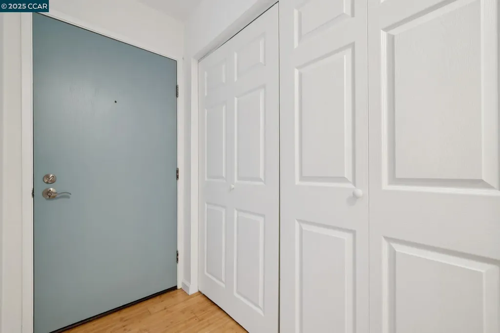 150 Pearl Street Oakland CA 94611