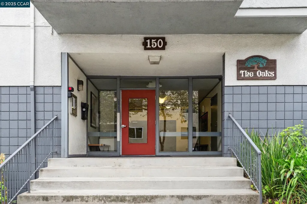 150 Pearl Street Oakland CA 94611