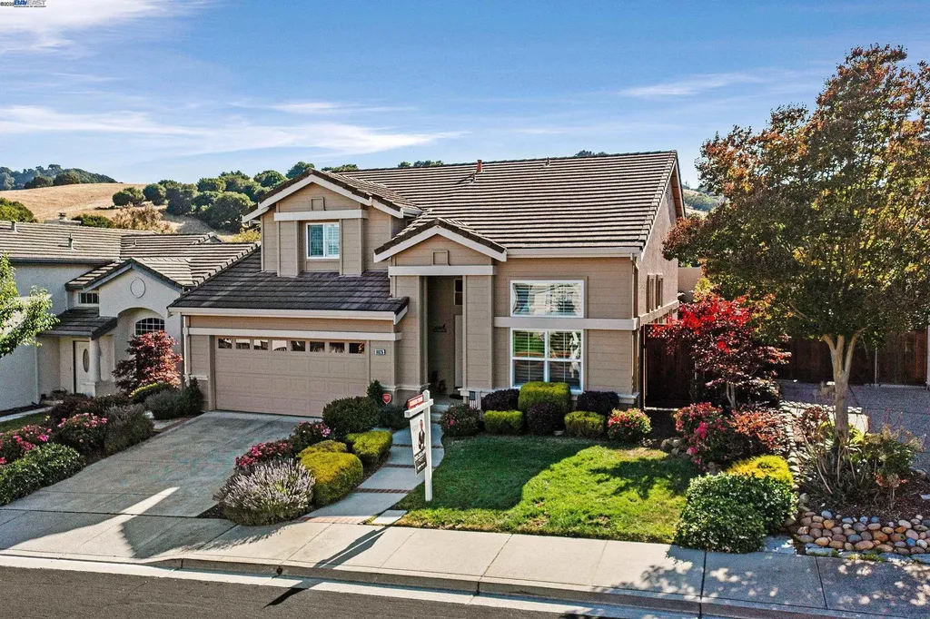 8026 Canyon Creek Circle Pleasanton CA 94588