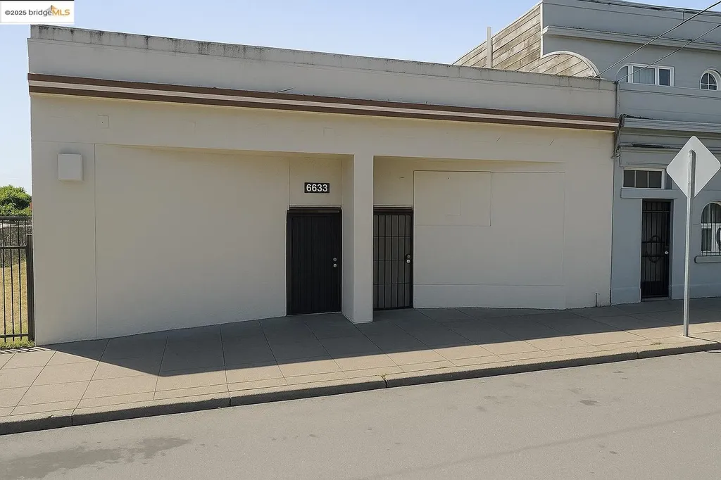 6633 Foothill Boulevard Oakland CA 94605