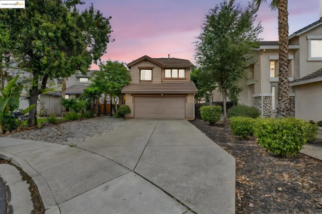 220 Whispering Oaks Court Brentwood CA 94513
