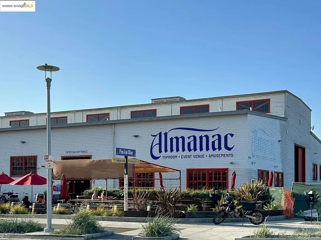 325 Kitty Hawk Road Alameda CA 94501