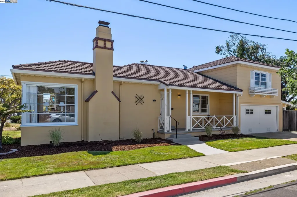 200 Santa Clara Avenue Alameda CA 94501
