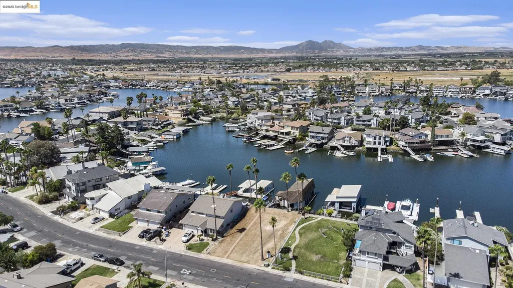 910 Discovery Bay Boulevard Discovery Bay CA 94505