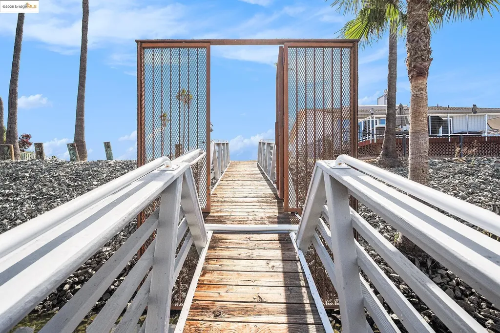 910 Discovery Bay Boulevard Discovery Bay CA 94505