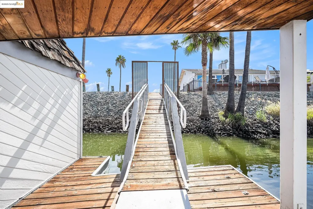 910 Discovery Bay Boulevard Discovery Bay CA 94505