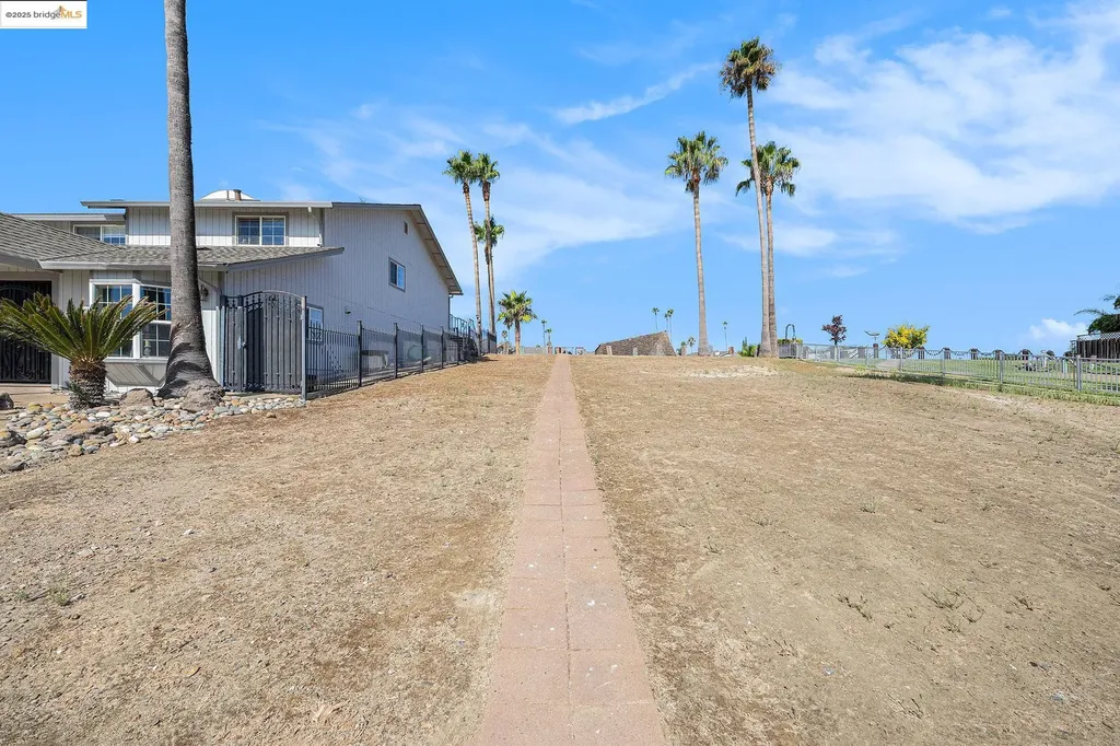 910 Discovery Bay Boulevard Discovery Bay CA 94505