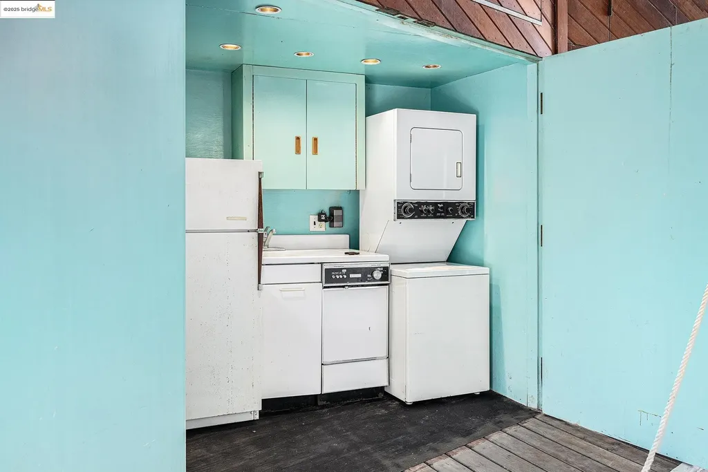 910 Discovery Bay Boulevard Discovery Bay CA 94505