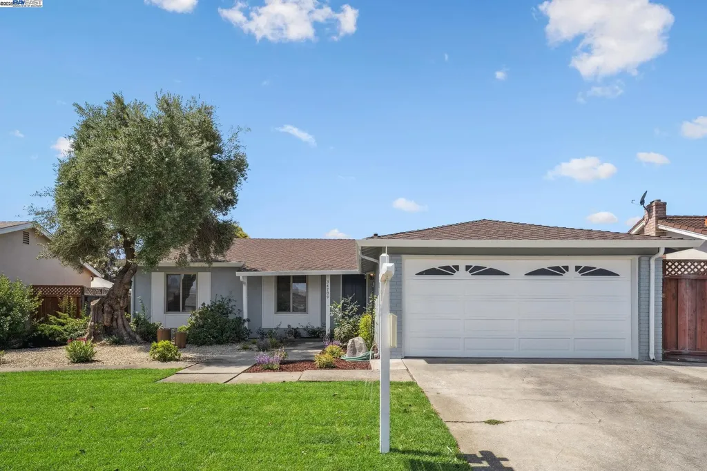 34709 Clover Street Union City CA 94587