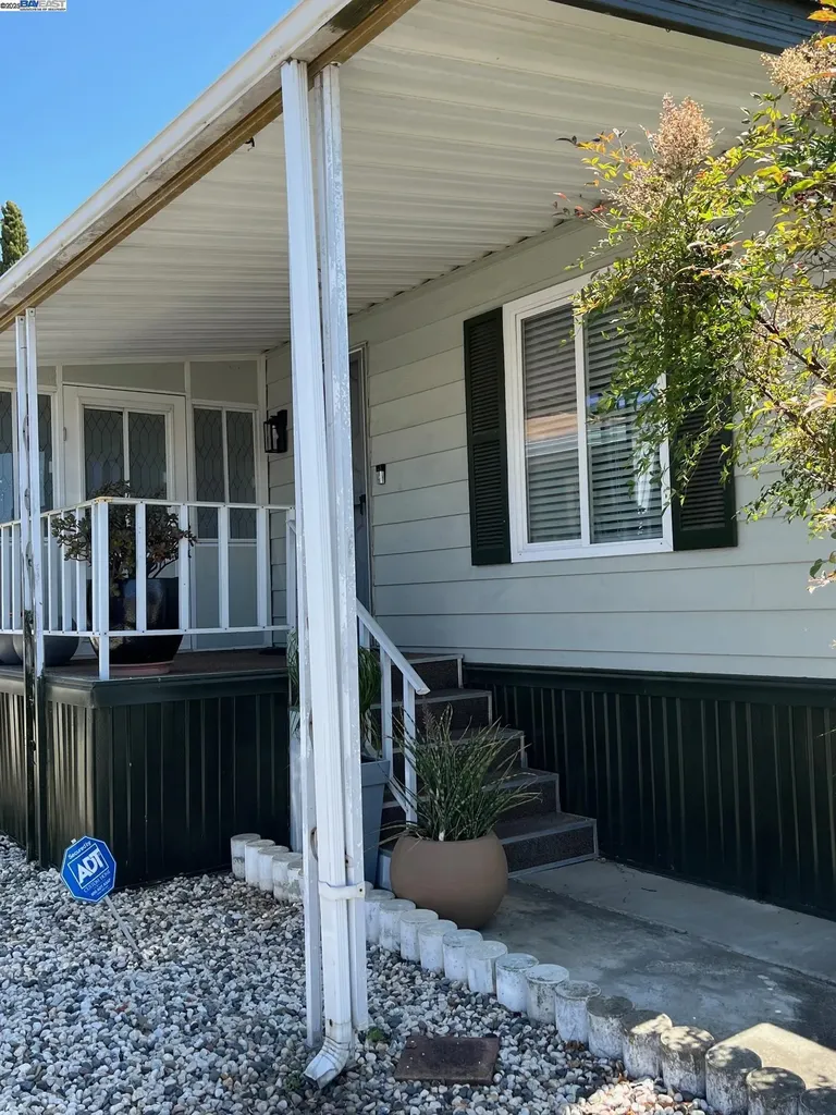 711 Old Canyon Road Fremont CA 94536