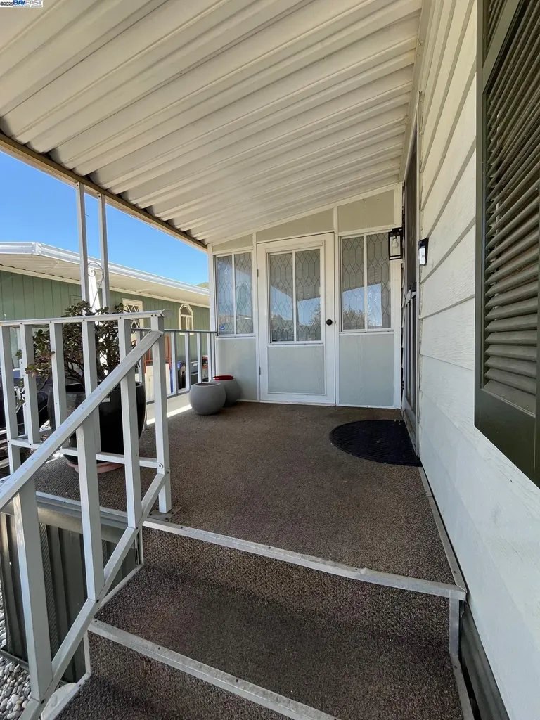 711 Old Canyon Road Fremont CA 94536