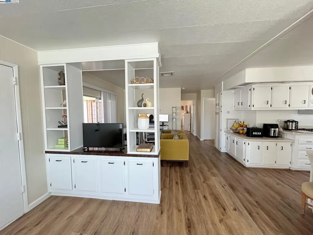 711 Old Canyon Road Fremont CA 94536
