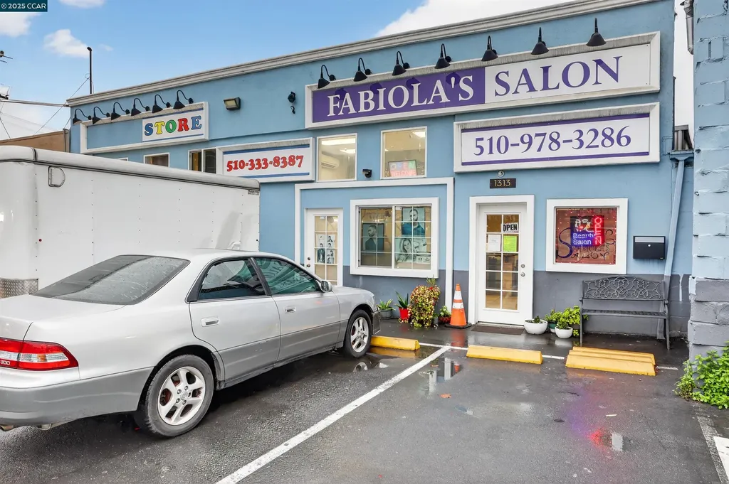 4819 International Boulevard Oakland CA 94601