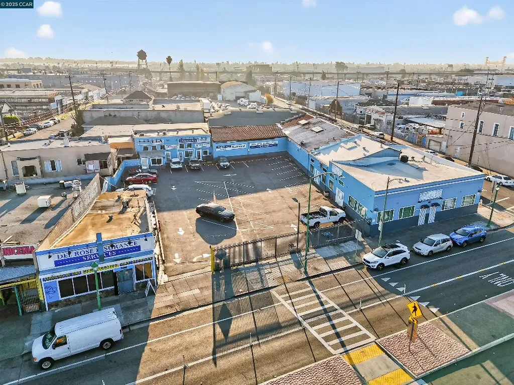 4819 International Boulevard Oakland CA 94601