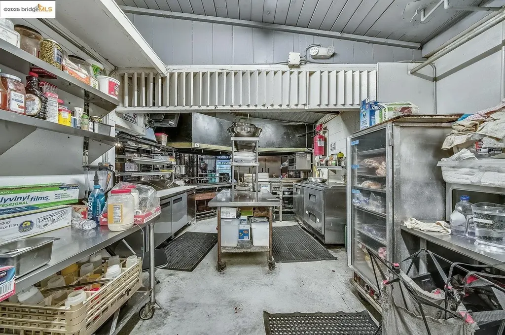 15028 Hesperian Boulevard San Leandro CA 94578
